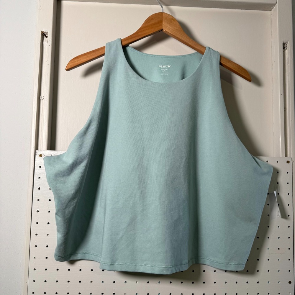 Old Navy Powerchill Tank Womens Ice Blue Built-In Bra Light Support Top - 4X NWT
